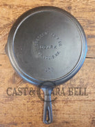 Midwest favorite! Missouri made Crescent Fndry ’Ozark’ #8 Cast Iron Skillet #258 - Skillet