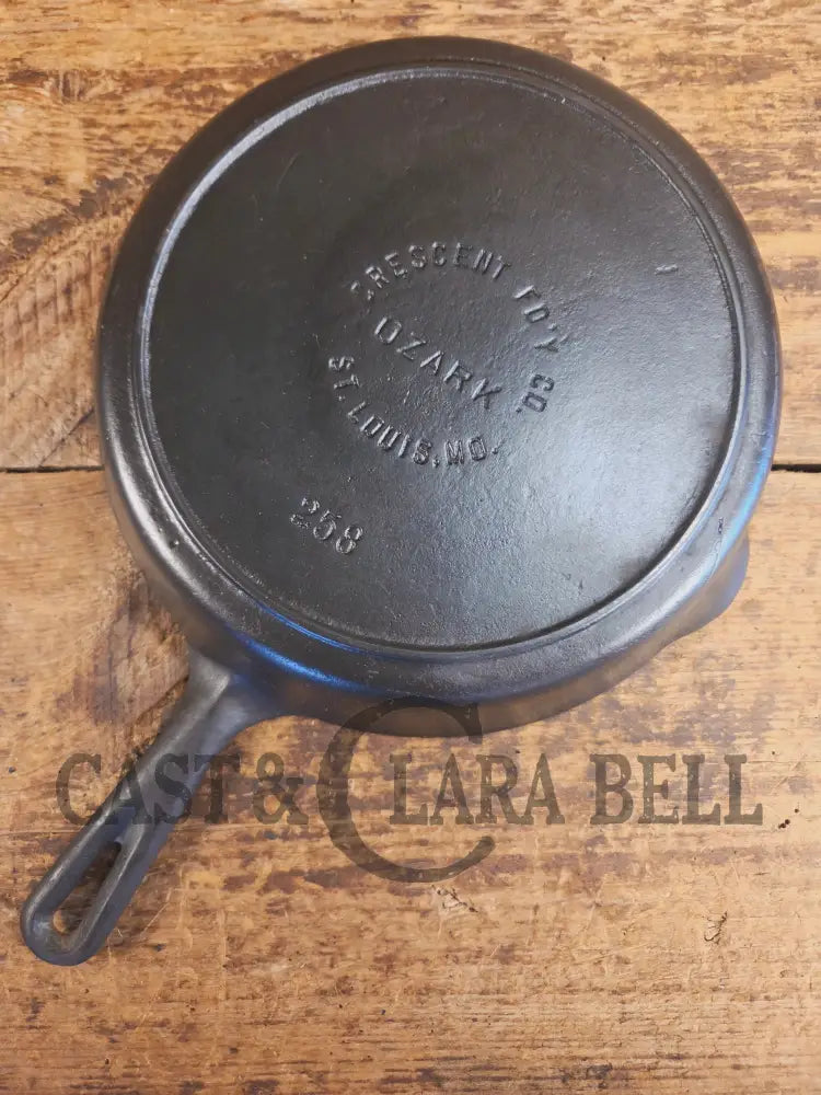 Midwest favorite! Missouri made Crescent Fndry ’Ozark’ #8 Cast Iron Skillet - Skillet