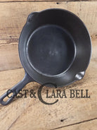 Midwest favorite! Missouri made Ozark #8 Deep Chicken Fryer Skillet. Fantastic piece great cooker for chili and breads!