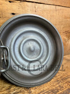 Midwest favorite! Missouri made Ozark #8 Dutch Oven. Fantastic piece great cooker for chili and breads! - Dutch Ovens