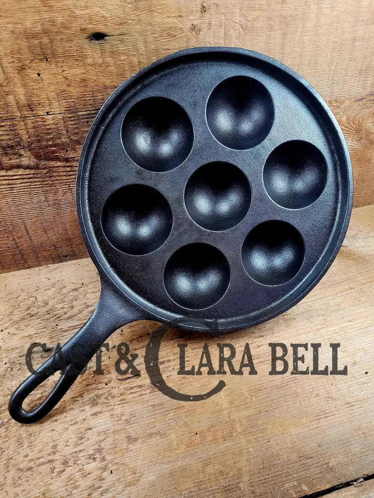 Mint And Trending! Beautiful Griswold No. 32 Cast Iron Aebleskiver 962. Awesome Poached Eggs!