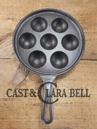 Mint and trending! Beautiful Griswold No. 32 Cast Iron Aebleskiver 962. Awesome poached eggs! Skillet