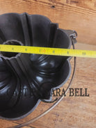 Mint Condition Collectors Piece! 1891 Patent Griswold made ’Frank Hay and Sons’ Bundt pan. Hard to find and Awesome for