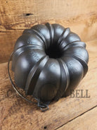 Mint Condition Collectors Piece! 1891 Patent Griswold made ’Frank Hay and Sons’ Bundt pan. Hard to find and Awesome for