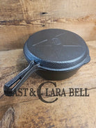 Mint Condition Hammered finish Lodge 4-In-1 star logo Combo Cooker. So versatile and elegant. Perfect gift or fully