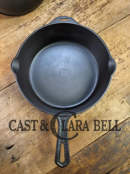 Mint condition hard to find 1930’s Hammered finish Griswold No. 8 DEEP CHICKEN FRYER Cast Iron Skillet 2028 w/ hinged