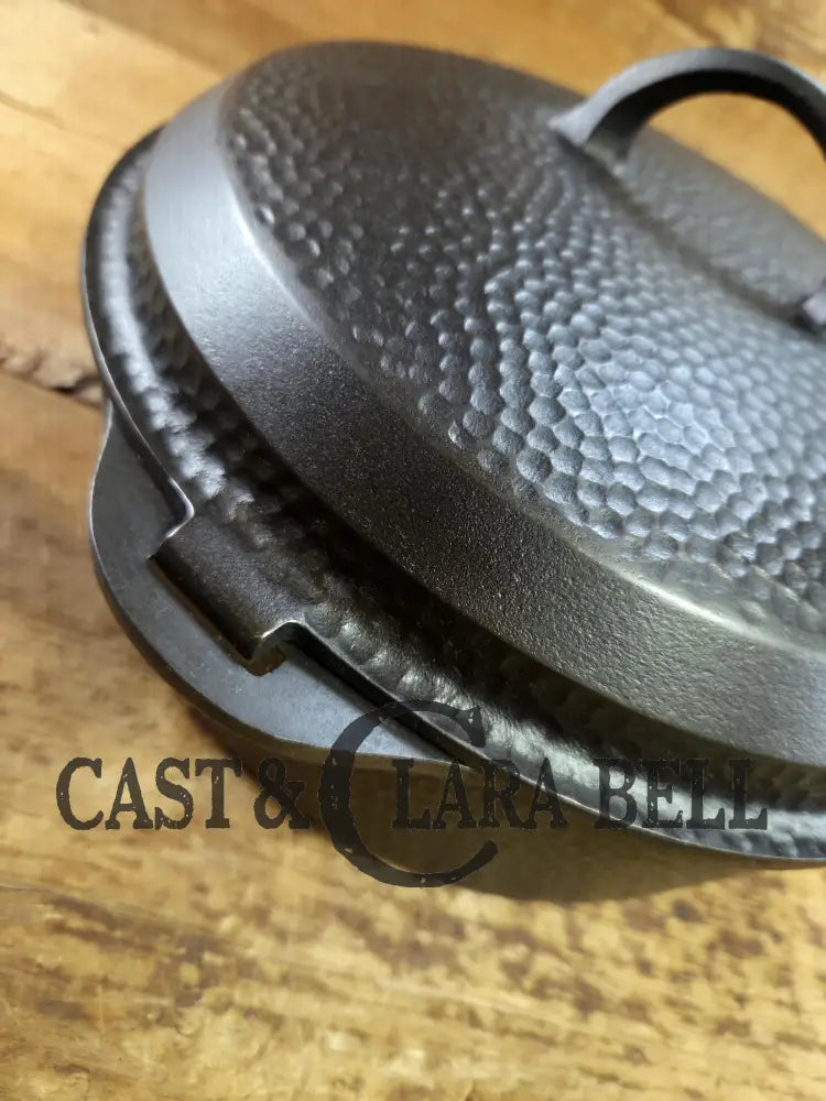 Mint condition hard to find 1930’s Hammered finish Griswold No. 8 DEEP CHICKEN FRYER Cast Iron Skillet 2028 w/ hinged