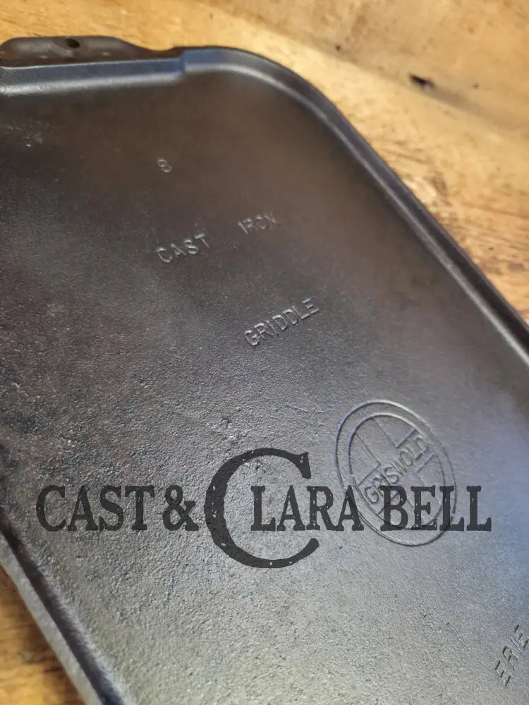 Mint condition looks brand new! 1930’s Griswold #8 Long cast iron griddle. 908 A. Great pancake griddle! Griddle