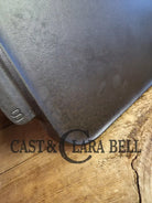 Mint condition looks brand new! 1930’s Griswold #8 Long cast iron griddle. 908 A. Great pancake griddle! Griddle