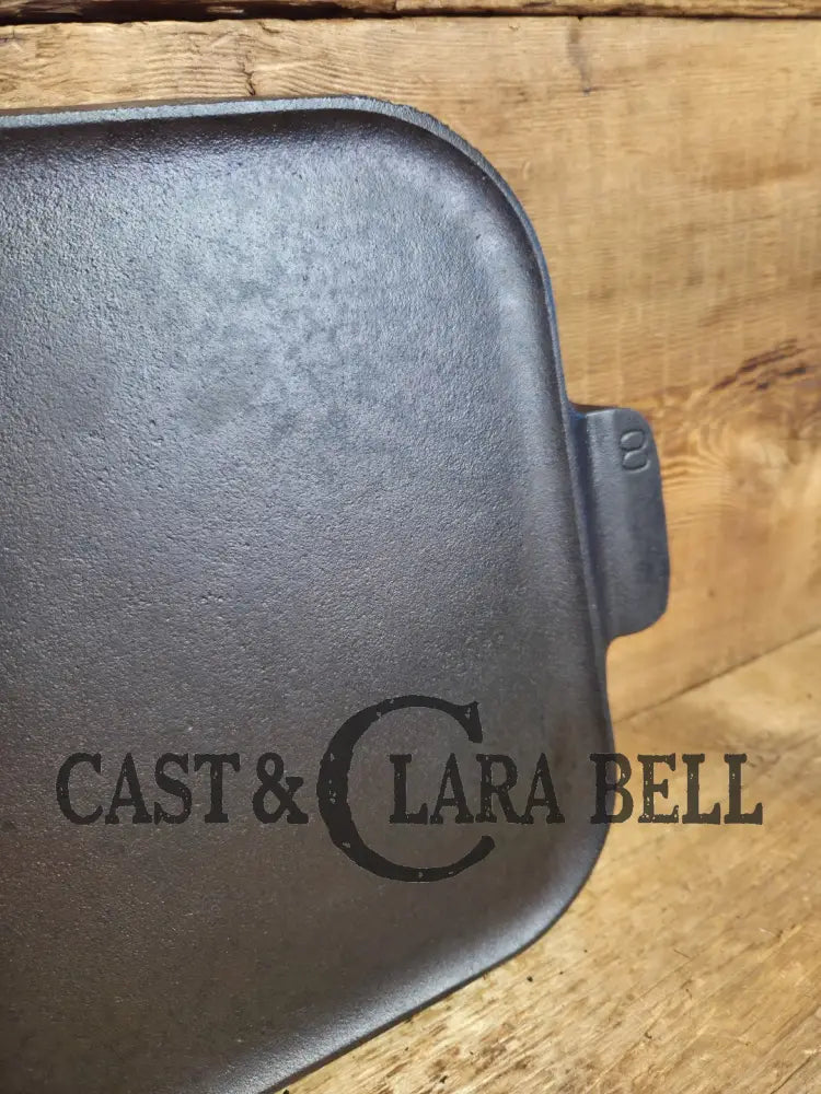 Mint condition looks brand new! 1930’s Griswold #8 Long cast iron griddle. 908 A. Great pancake griddle! Griddle