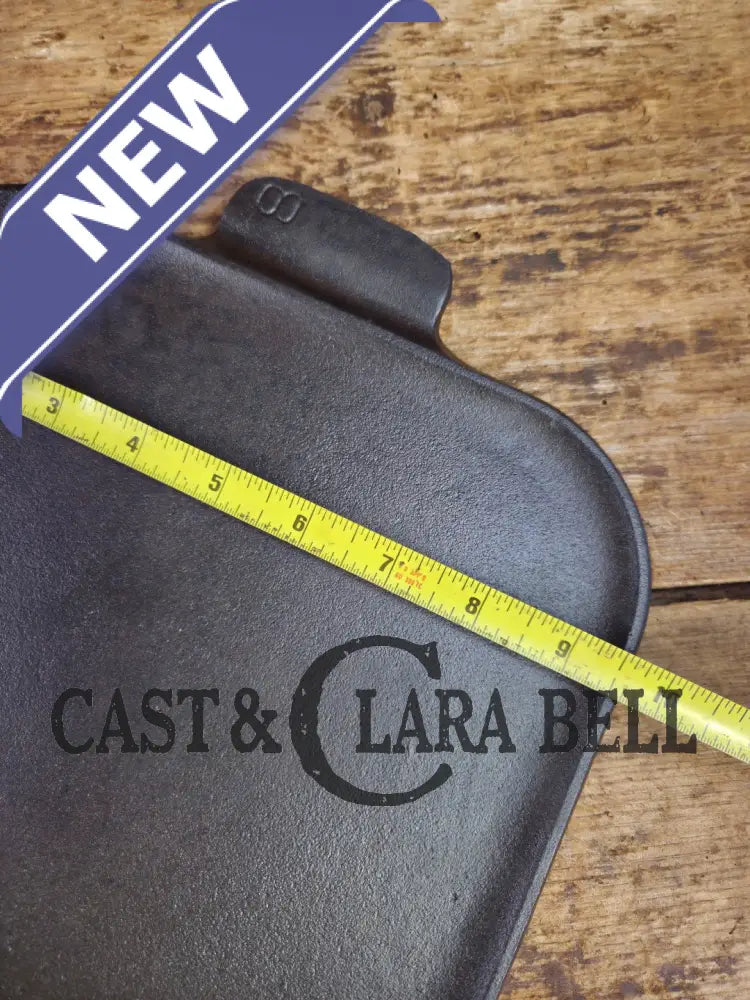 Mint condition looks brand new! 1930’s Griswold #8 Long cast iron griddle. 908 A. Great pancake griddle! Griddle