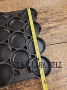 Most rare variation (Rarity 6) Fully Marked Griswold No. 1 Gem Pan Block Logo 11 cup p/n 940. This piece is flat out