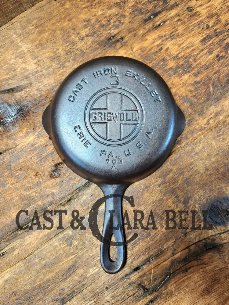 Must Have! 1930’S Griswold #3 Cast Iron Egg Skillet With Large Block Logo 709 A