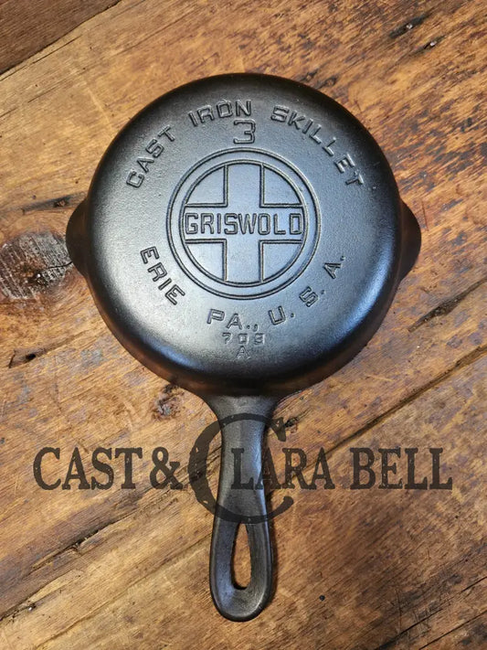 Must Have! 1930’S Griswold #3 Cast Iron Egg Skillet With Large Block Logo 709 A