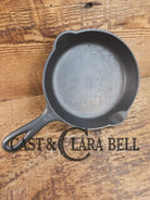 Must have egg skillet! Griswold #3 Skillet with Large Block Logo 709 Skillet
