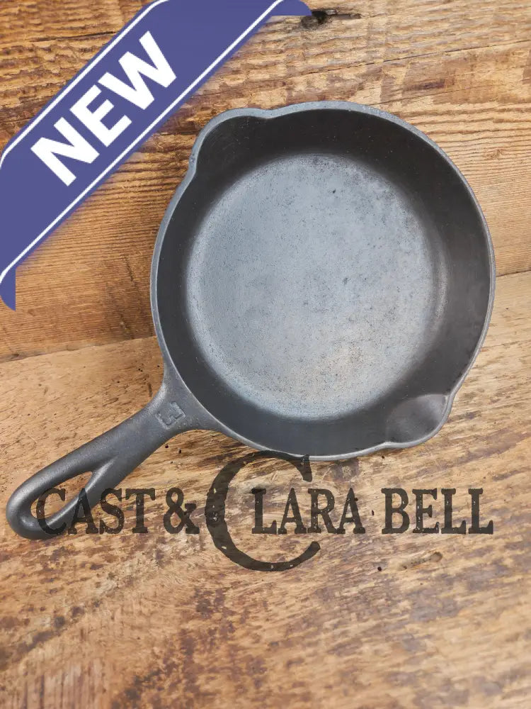 Must have egg skillet! Griswold #3 Skillet with Large Block Logo 709 Skillet