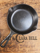 Must have egg skillet! Griswold #3 Skillet with Large Block Logo 709 Skillet
