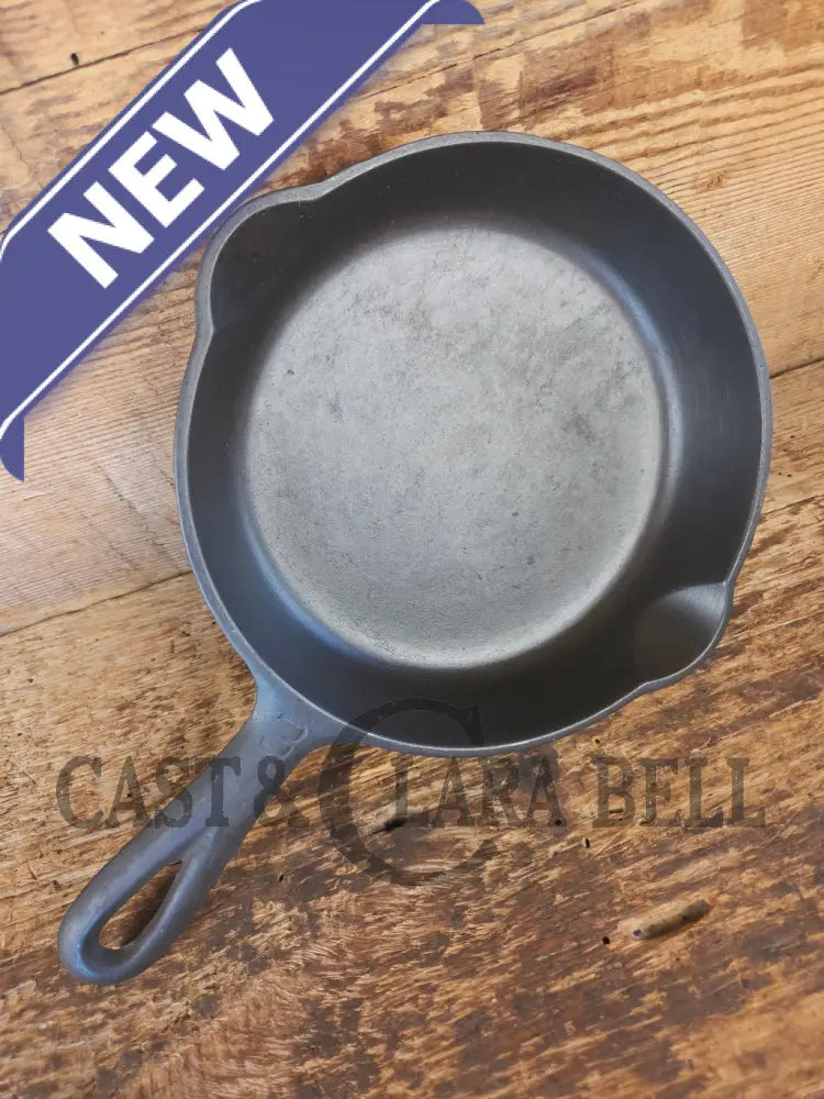 Must have egg skillet! Griswold #3 Skillet with Large Block Logo 709 - Skillet
