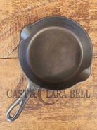 Must have egg skillet! Griswold #3 Skillet with Large Block Logo 709 A - Skillet