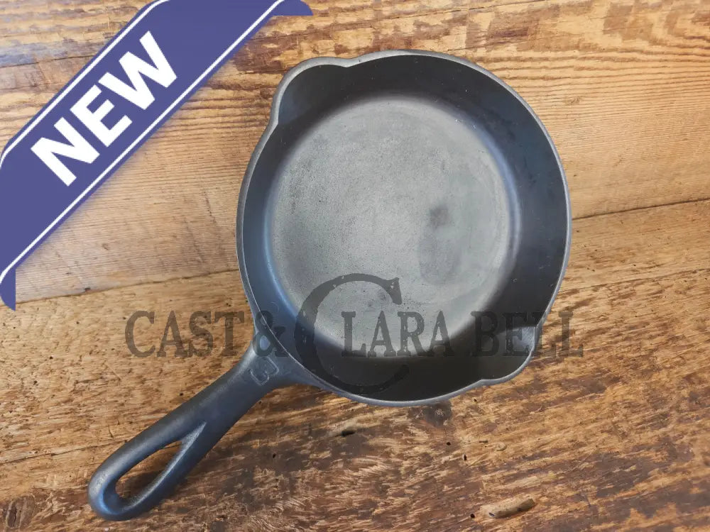 Must have egg skillet! Griswold #3 Skillet with Large Block Logo 709 A - Skillet