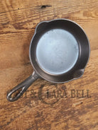 Must have egg skillet! Griswold #3 Skillet with Large Block Logo 709 B - Skillet