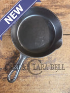Must have egg skillet! Griswold #3 Skillet with Large Block Logo 709 B - Skillet