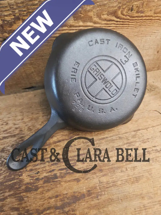 Must have egg skillet! Griswold #3 Skillet with Large Block Logo 709 B Skillet