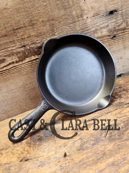 Must Have Egg Skillet! Griswold #3 Skillet With Large Block Logo 709 B.