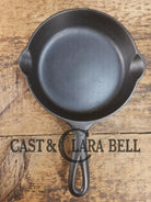 Must have egg skillet! Griswold #3 Skillet with Large Block Logo 709 B SC24 Skillet