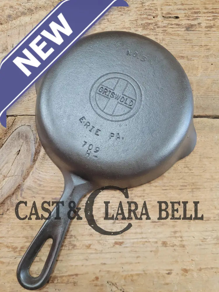 Must Have Egg skillet! Griswold No. 3 Skillet with Small Block Logo Erie PA 709 H DASH. Restored and Ready to Use!