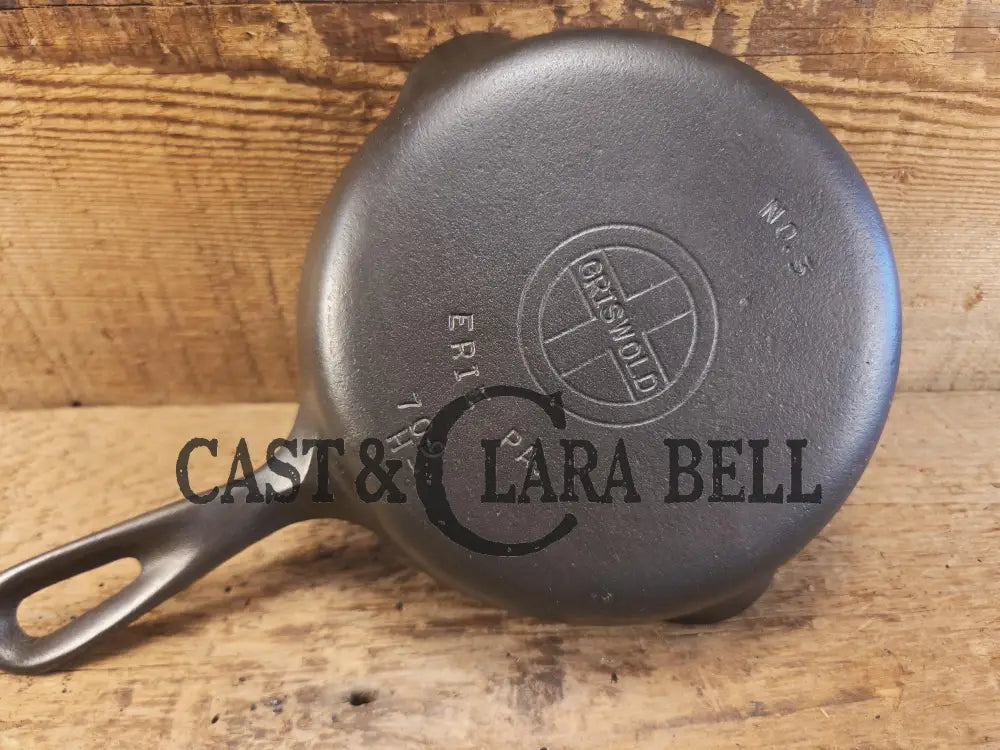Must Have Egg skillet! Griswold No. 3 Skillet with Small Block Logo Erie PA 709 H DASH. Restored and Ready to Use!