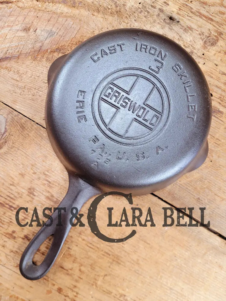 Must Have For Large Block Collectors! Griswold #3 Egg Skillet With Large Block Logo And Smooth