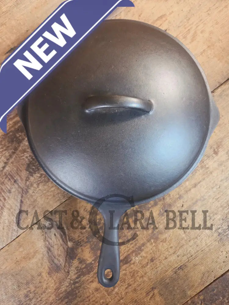 Must Have in the kitchen! Wagner #8 Deep Chicken Fryer with Sawtooth Lid - Skillet