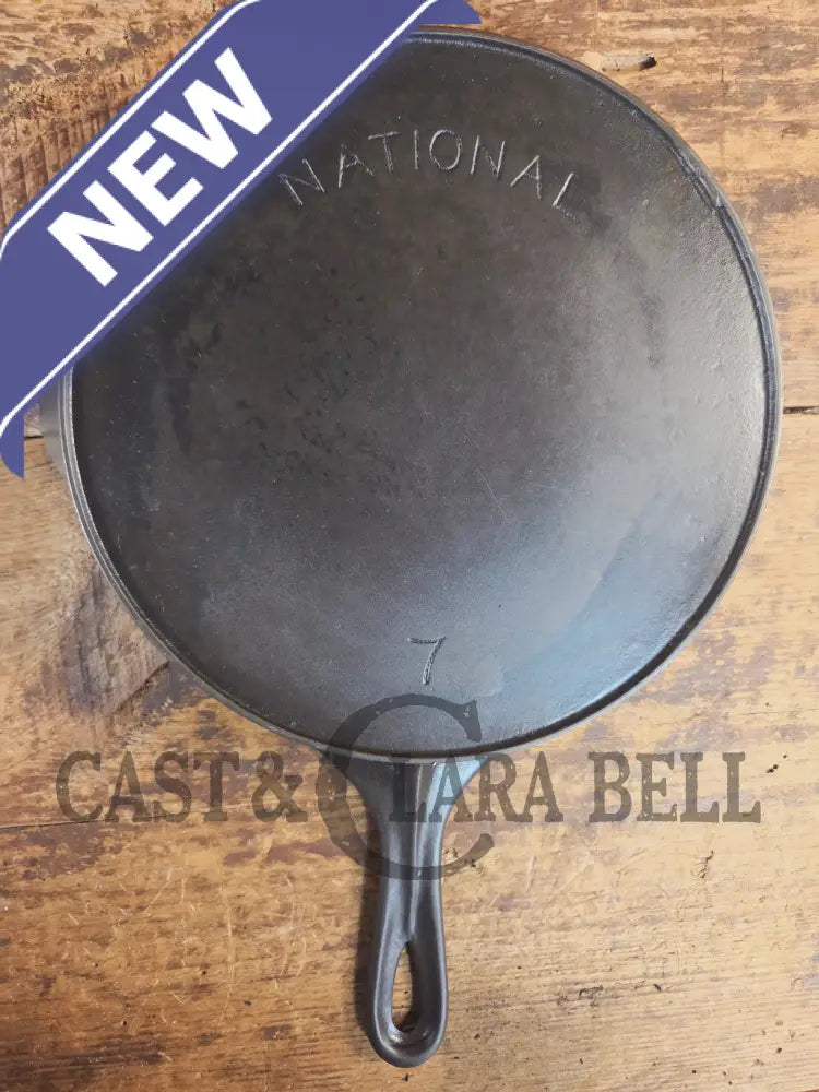 National (by Wagner) #7 Vintage Skillet. This lightweight skillet (c. 1914-1930) is a beauty - Skillet