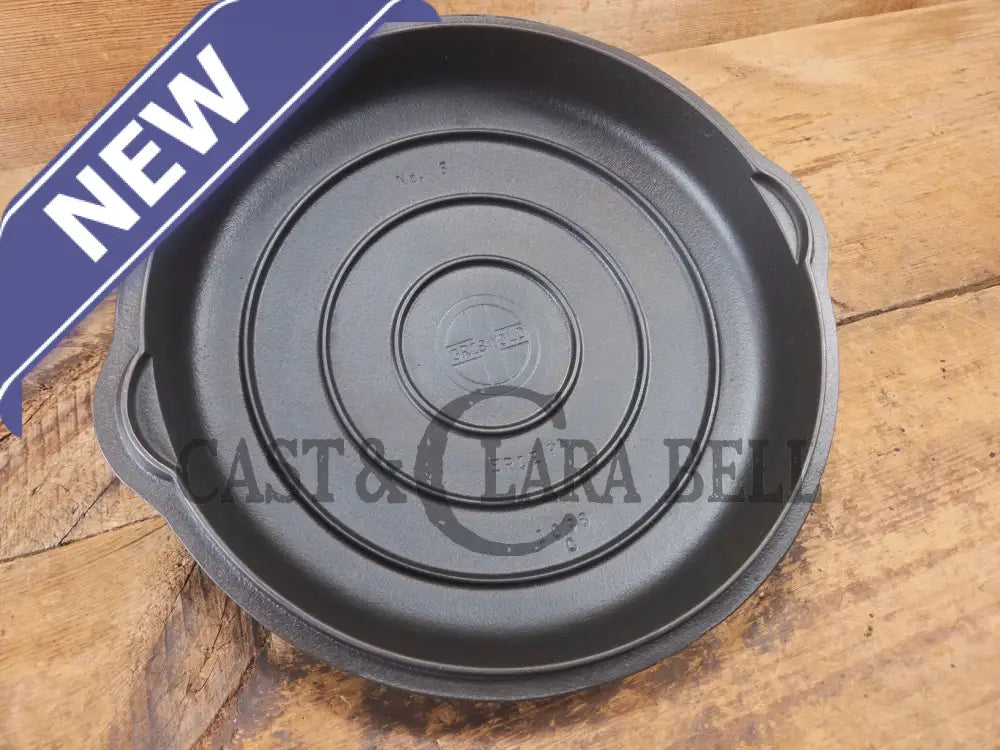 Need a lid? 1940’s Griswold No. 8 High Dome Skillet Lid with Small Block Logo 1098 C - Skillet
