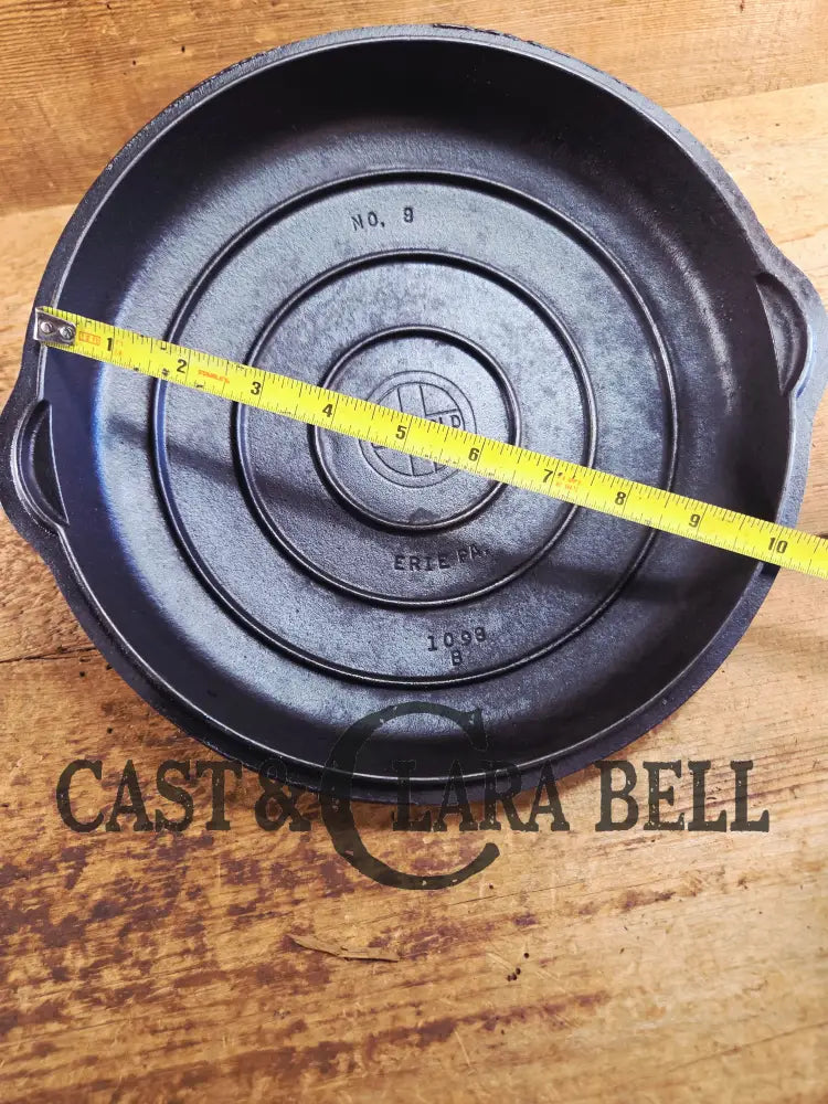 Need a lid? 1940’s Griswold No. 8 Skillet Lid with Small Block Logo 1098 Skillet