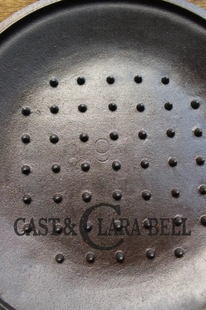 Need A Lid? 1940’S Lodge #9 Cast Iron Skillet Lid