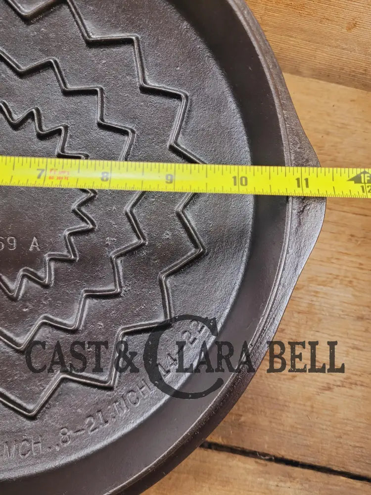 Need a lid for your #9 Wagner Skillet? Harder to find #9A Fully Marked Wagner Skillet Lid 1098A. Raised letter Drip