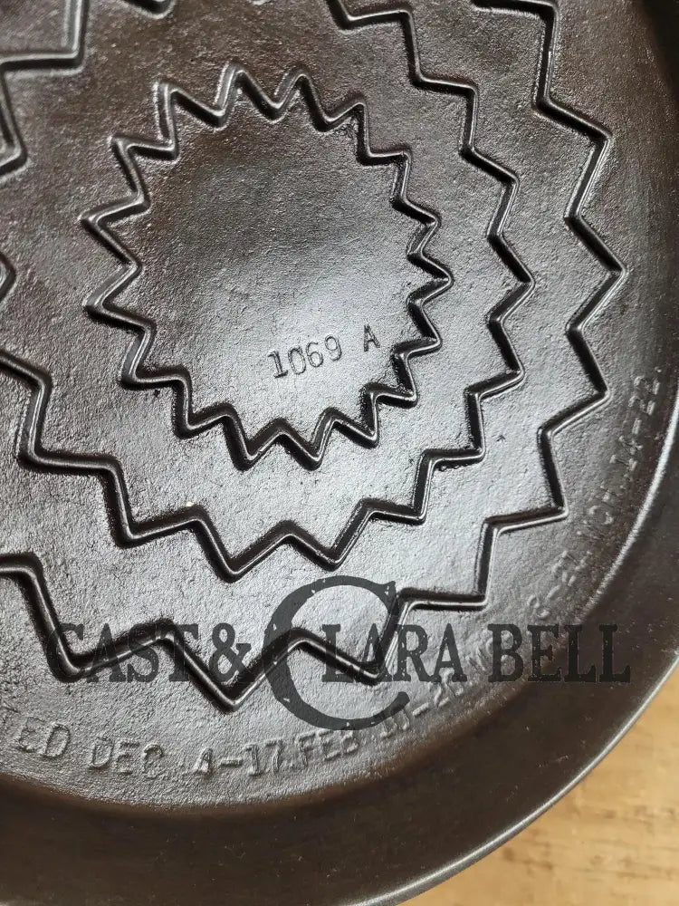 Need A Lid For Your #9 Wagner Skillet? Harder To Find Fully Marked Skillet Lid. Raised Letter Drip