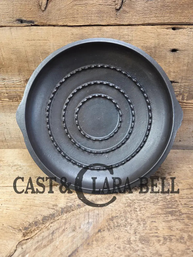 Need a lid for your Wagner Skillet? Sawtooth high dome skillet lid. Check measurements for specific skillet fit!