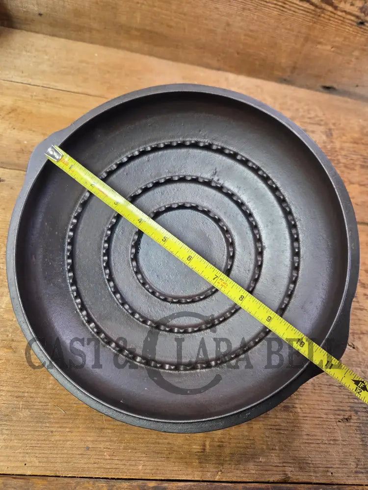 Need a lid for your Wagner Skillet? Sawtooth high dome skillet lid. Check measurements for specific skillet fit!