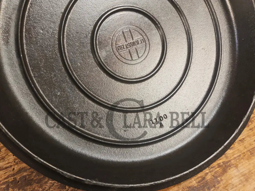 Need a lid? Hard to find 1940’s Griswold No. 10 Skillet Lid with Small Block Logo 1100 - Skillet