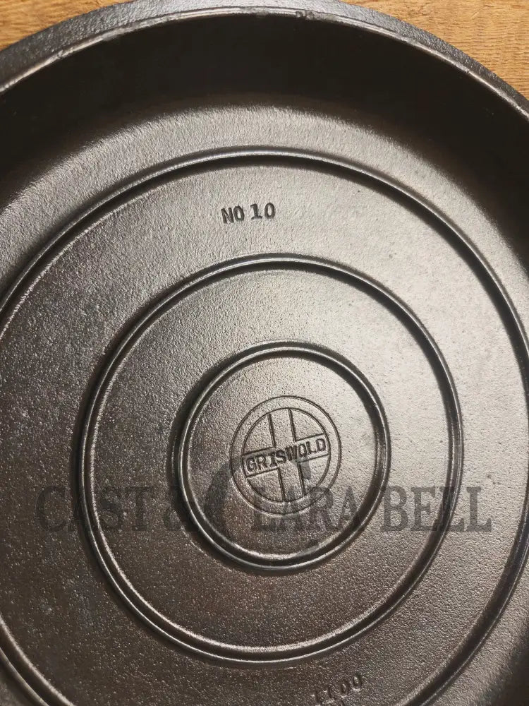 Need a lid? Hard to find 1940’s Griswold No. 10 Skillet Lid with Small Block Logo 1100 - Skillet