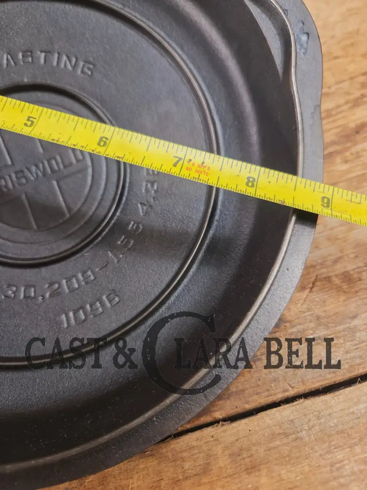 Need a lid? Hard to Find 1940’s Griswold Raised No. 6 High Dome Skillet Lid with Small Block Logo 1096 Skillet