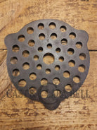 Need a trivet for your #7 dutch oven? Wagner Ware Drip Drop Trivet Dutch Ovens Trivets & Kettles