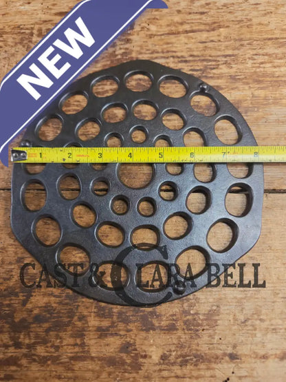 Need a trivet for your #8 dutch oven? Wagner Ware Drip Drop Trivet Dutch Ovens Trivets & Kettles