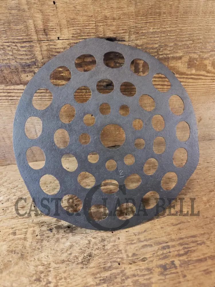 Need a trivet for your #8 dutch oven? Wagner Ware Drip Drop Trivet Dutch Ovens Trivets & Kettles