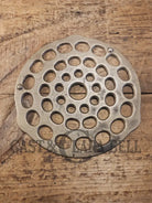 Need a trivet for your #8 dutch oven? Wagner Ware Drip Drop Trivet Dutch Ovens Trivets & Kettles