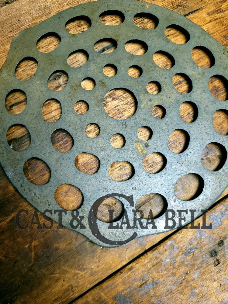 Need A Trivet For Your #8 Dutch Oven Wagner Ware Drip Drop Trivet