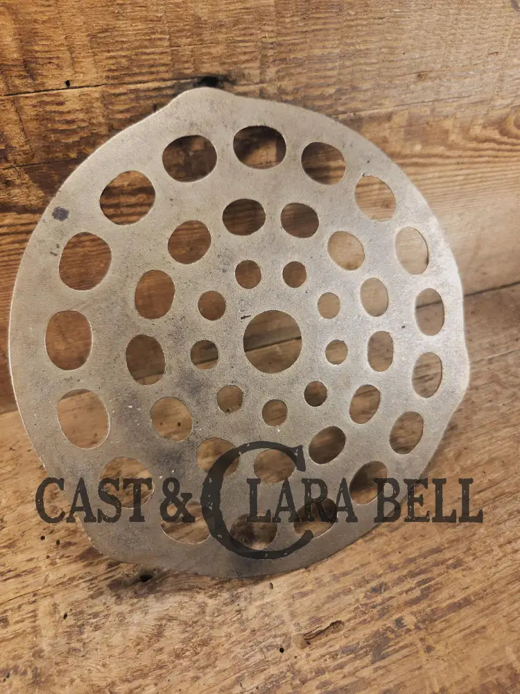 Need a trivet for your #8 dutch oven? Wagner Ware Drip Drop Trivet Dutch Ovens Trivets & Kettles